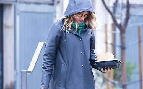 (優(yōu)選)《充氣雨衣》反思