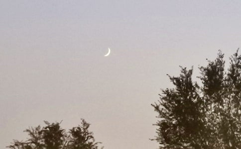 星星和月亮的傷感說說