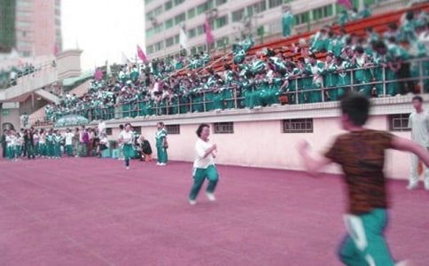 �\�ӕ�����~���У��]��