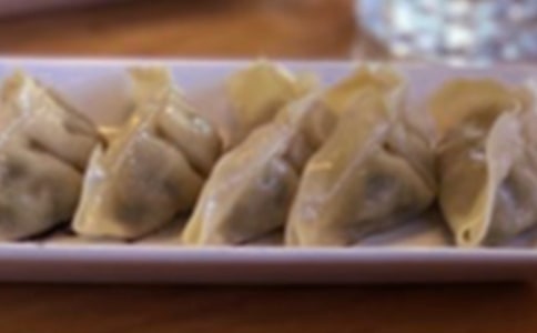 中餐上菜的服務基本要求