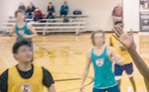 精選中學(xué)生過年作文四篇