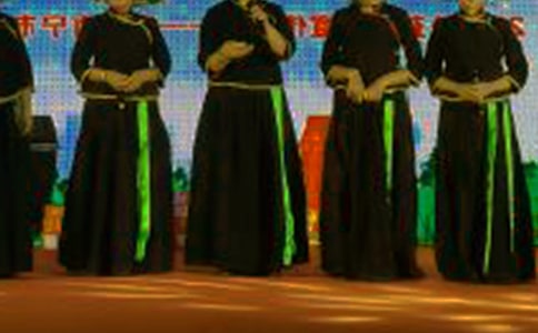 壯族的風(fēng)俗習(xí)慣作文