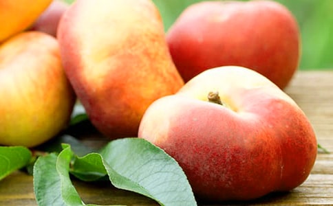 蟠桃新品種在平谷區的推廣